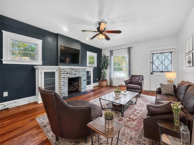 1016 WASHINGTON AVENUE, Eustis, FL 32726