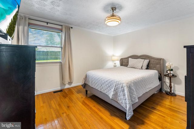 2256 WESTWOOD DR, Waldorf, MD 20601