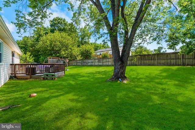 2256 WESTWOOD DR, Waldorf, MD 20601