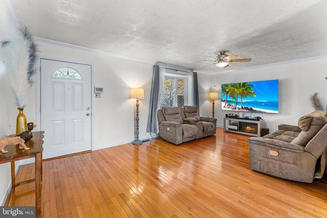 2256 WESTWOOD DR, Waldorf, MD 20601