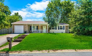 2256 WESTWOOD DR, Waldorf, MD 20601