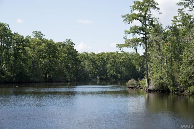805 Batts Island Road, Edenton, NC 27932