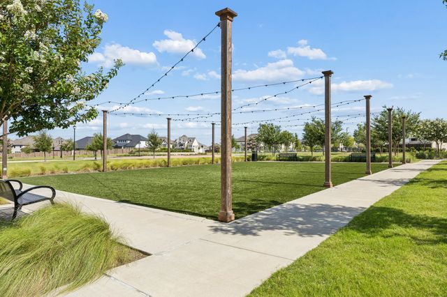 253 Landon Trail, Fate, TX 75189