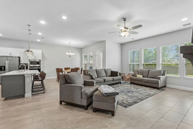 253 Landon Trail, Fate, TX 75189