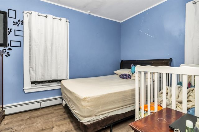 11 10th Ave, Haverhill, MA 01830