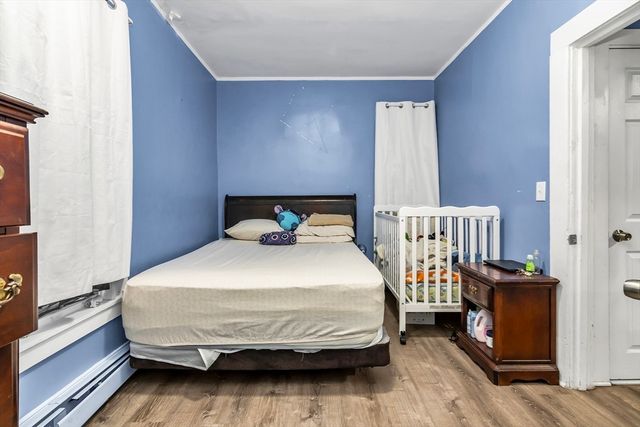 11 10th Ave, Haverhill, MA 01830