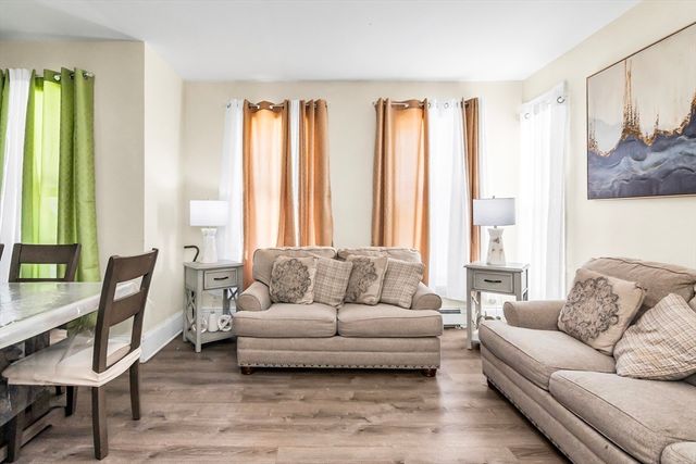 11 10th Ave, Haverhill, MA 01830