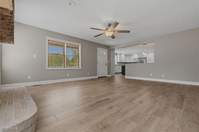 911 Moody Ridge Road, Belpre, OH 45714