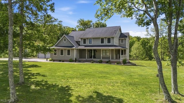 911 Moody Ridge Road, Belpre, OH 45714