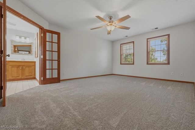 911 Moody Ridge Road, Belpre, OH 45714