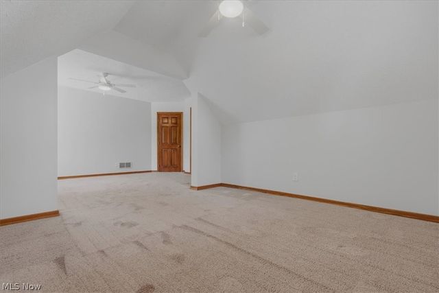 911 Moody Ridge Road, Belpre, OH 45714