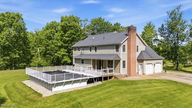 911 Moody Ridge Road, Belpre, OH 45714