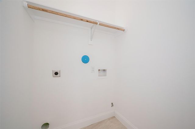 8449 Jutland Road A, Houston, TX 77033