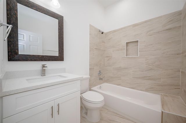 8449 Jutland Road A, Houston, TX 77033