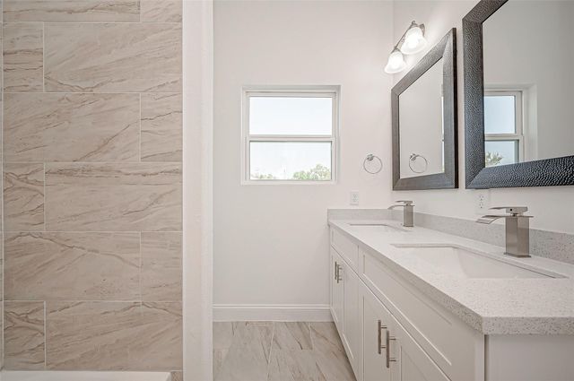 8449 Jutland Road A, Houston, TX 77033