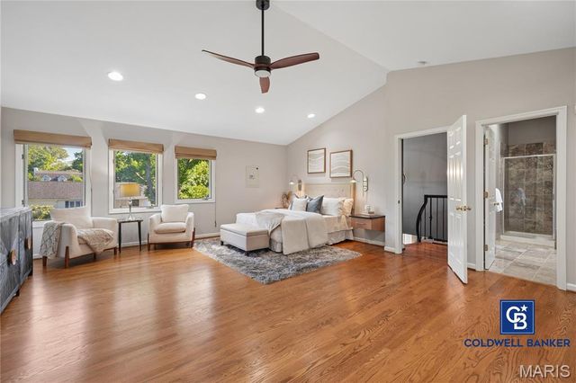 2 Almont, Ladue, MO 63124