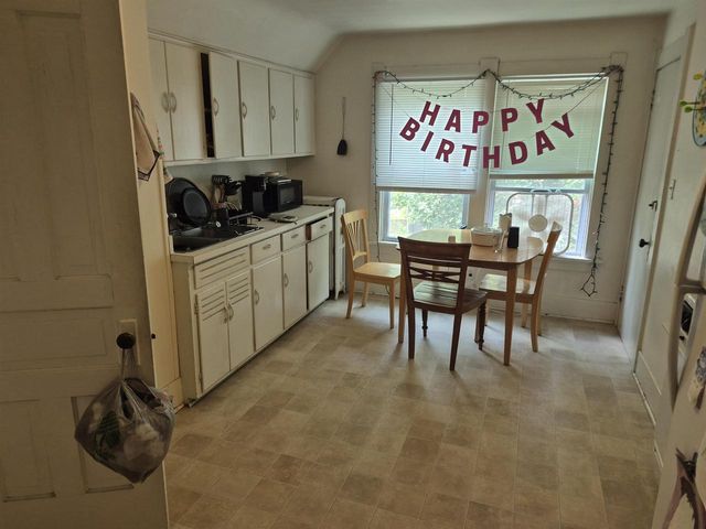 110 S Bassett Street, Madison, WI 53703