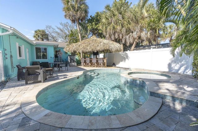 518 77TH AVENUE, St Pete Beach, FL 33706