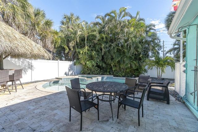 518 77TH AVENUE, St Pete Beach, FL 33706