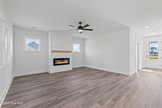 9462 Turkey Way, Middlesex, NC 27557