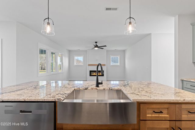 9462 Turkey Way, Middlesex, NC 27557