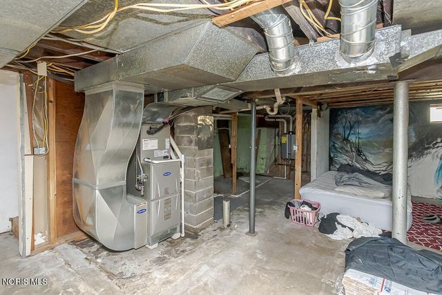 577 Dover Place, Toledo, OH 43605