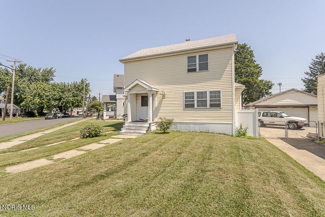 577 Dover Place, Toledo, OH 43605