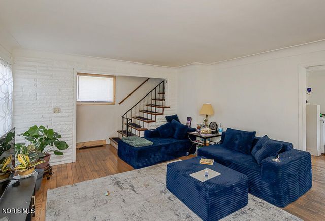 577 Dover Place, Toledo, OH 43605