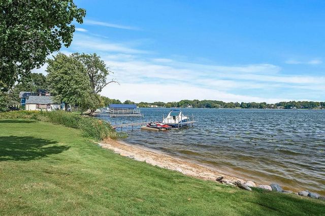 3705 Shore Drive N, Wayzata, MN 55391