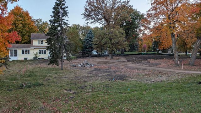 3705 Shore Drive N, Wayzata, MN 55391