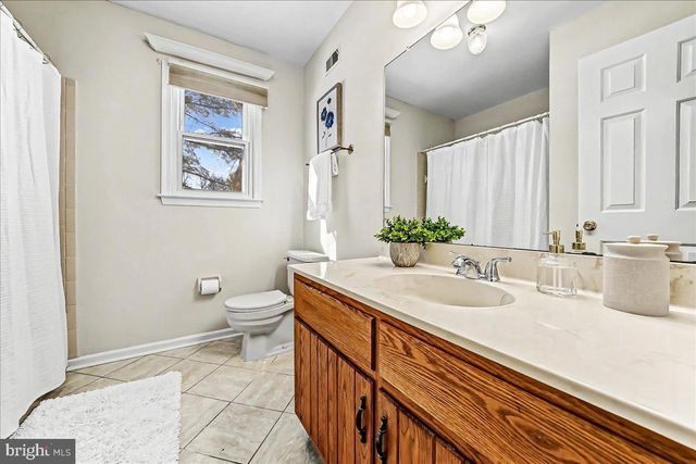 1103 RED OAK DRIVE, Garnet Valley, PA 19060