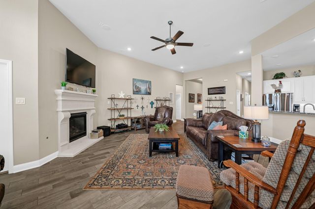 7310 Water Glen Lane, Manvel, TX 77578