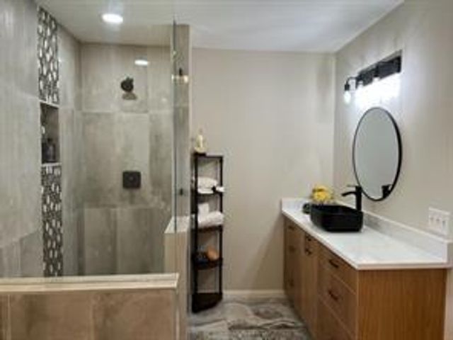 18210 Barbuda Lane, Nassau Bay, TX 77058