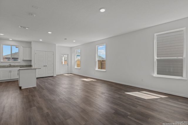 4157 Bermuda ln, Seguin, TX 78155