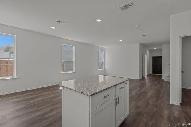 4157 Bermuda ln, Seguin, TX 78155