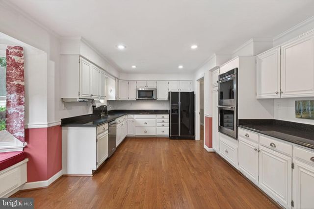 4073 BRIDGEHAMPTON LN, Virginia Beach, VA 23455