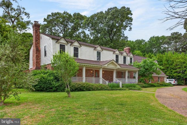 4073 BRIDGEHAMPTON LN, Virginia Beach, VA 23455