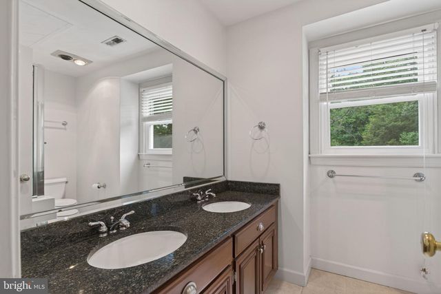 4073 BRIDGEHAMPTON LN, Virginia Beach, VA 23455