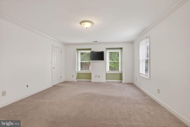 4073 BRIDGEHAMPTON LN, Virginia Beach, VA 23455