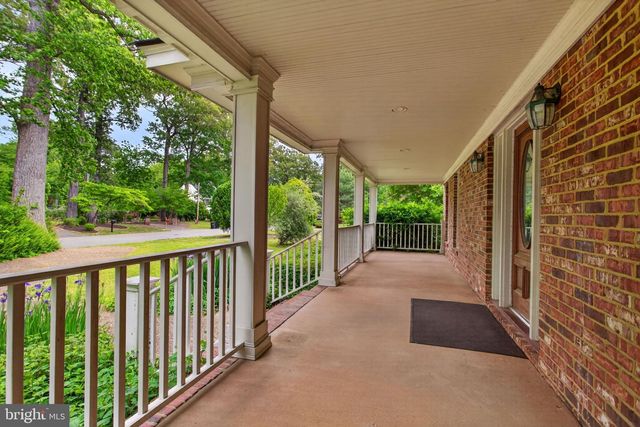 4073 BRIDGEHAMPTON LN, Virginia Beach, VA 23455