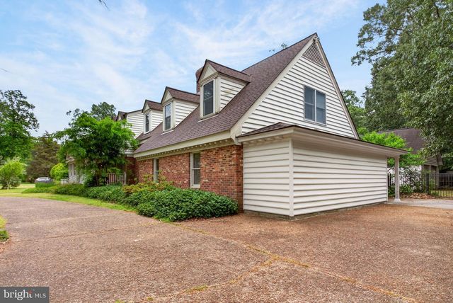 4073 BRIDGEHAMPTON LN, Virginia Beach, VA 23455