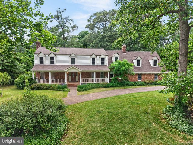 4073 BRIDGEHAMPTON LN, Virginia Beach, VA 23455