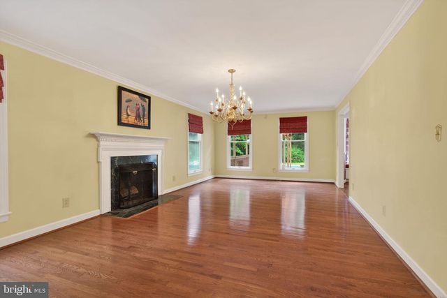4073 BRIDGEHAMPTON LN, Virginia Beach, VA 23455