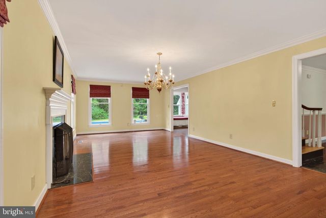 4073 BRIDGEHAMPTON LN, Virginia Beach, VA 23455