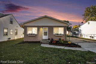 19732 Webster Street, Clinton Township, MI 48035