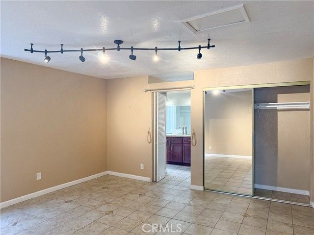 101 E Olive, La Habra, CA 90631