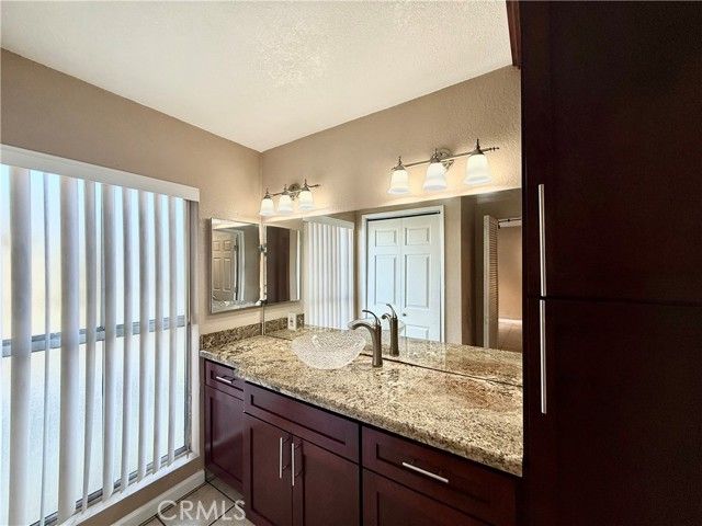 101 E Olive, La Habra, CA 90631