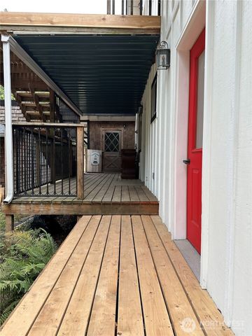 641 Decatur Head Drive, Decatur Island, WA 98221