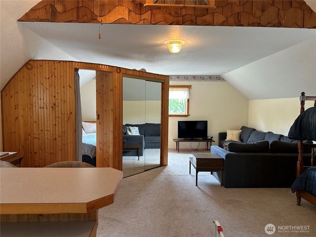 641 Decatur Head Drive, Decatur Island, WA 98221