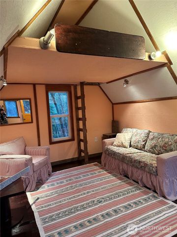 641 Decatur Head Drive, Decatur Island, WA 98221